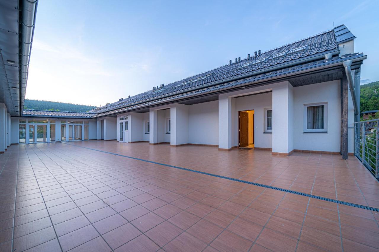 Apartament Rodzinny Plus Mountain Aparts Świeradów-Zdrój Dış mekan fotoğraf
